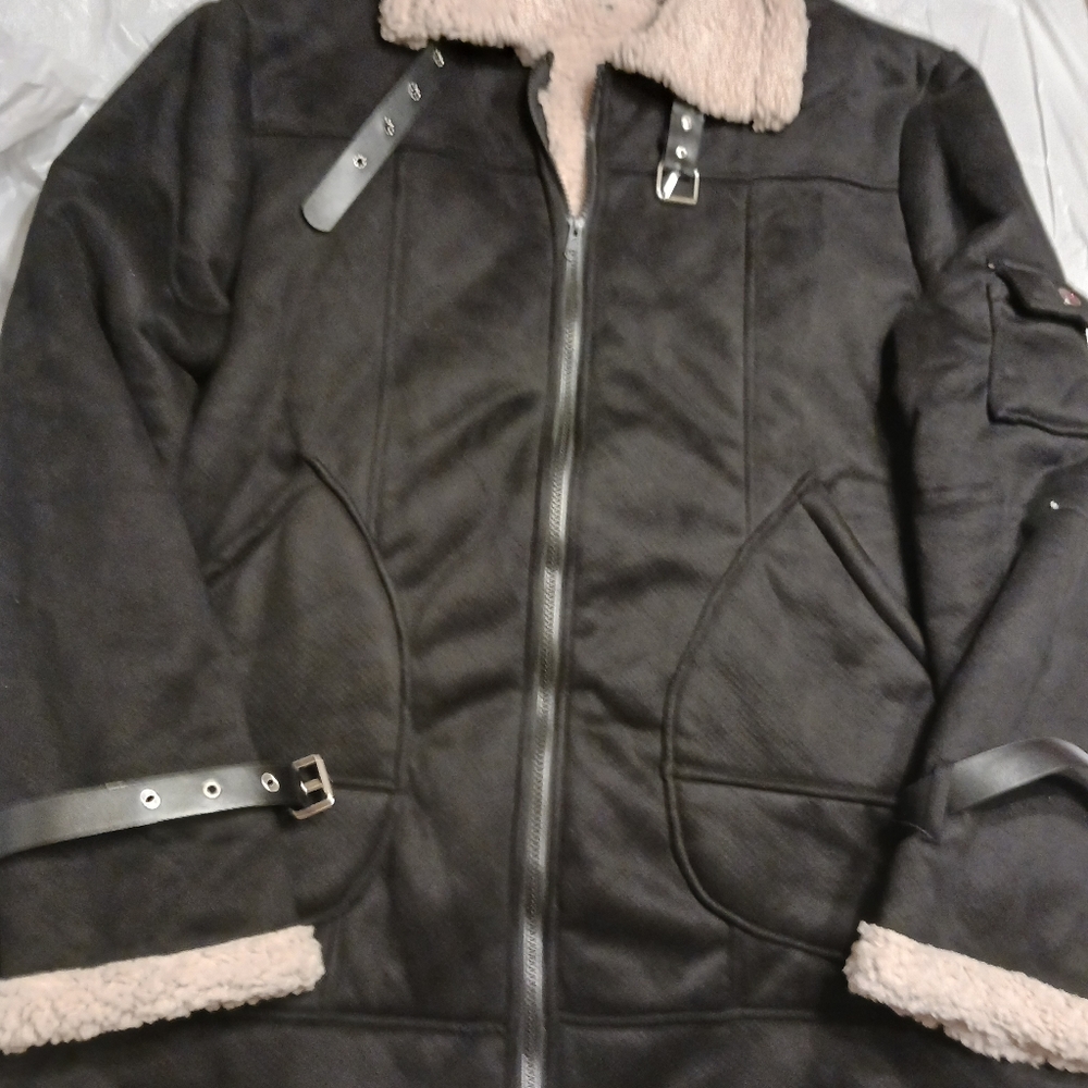 Men's light weight coat